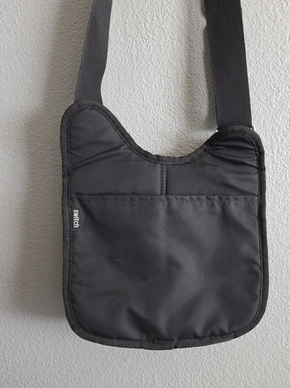Sherpani Switch Shoulder Crossbody Bag Purse Black